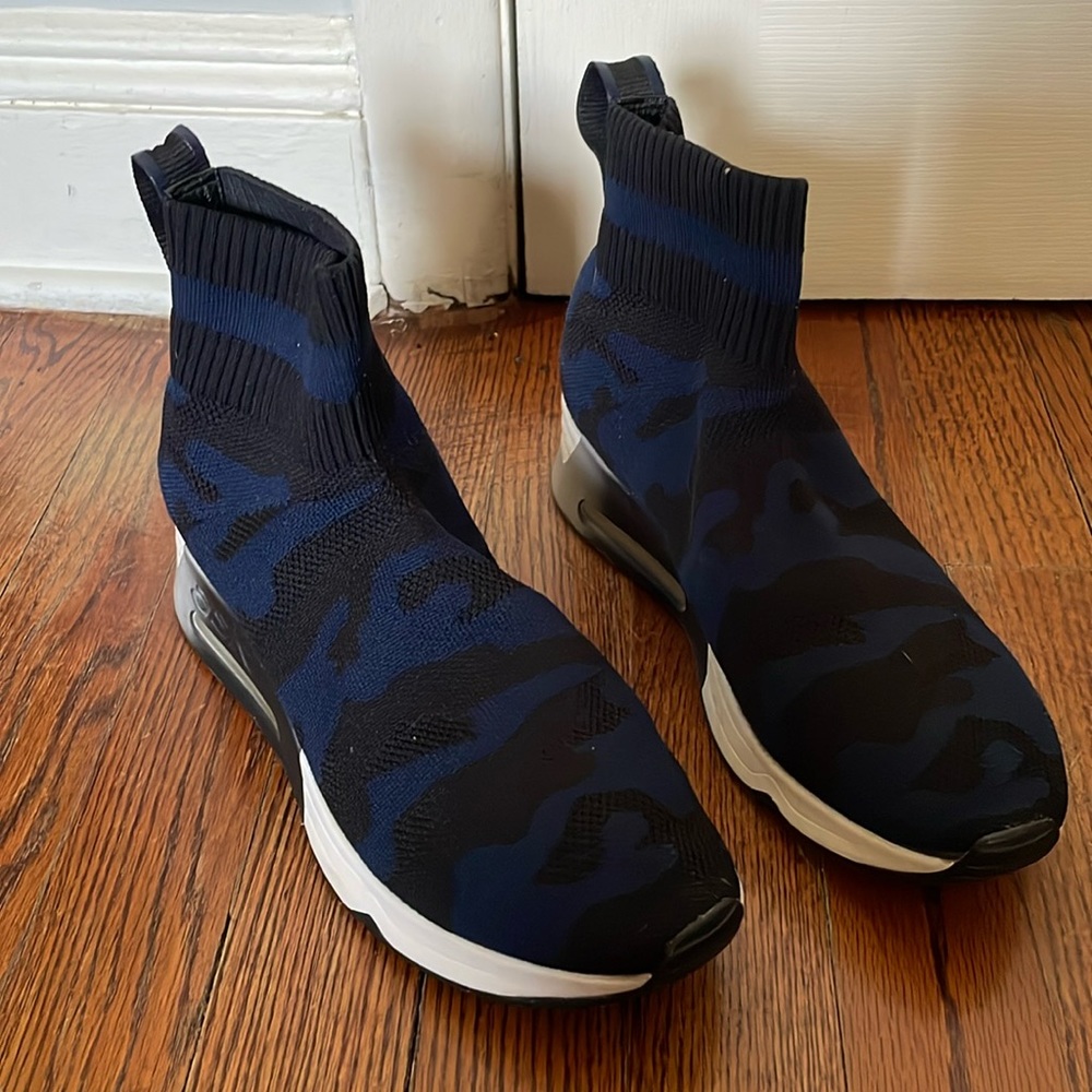 Ash Women's Lulu Camo Black/ Navy Sneakers size 37